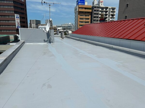春日井市にて雨漏り修理＜屋上からの雨漏り、塩ビシート防水劣化＞の施工後写真