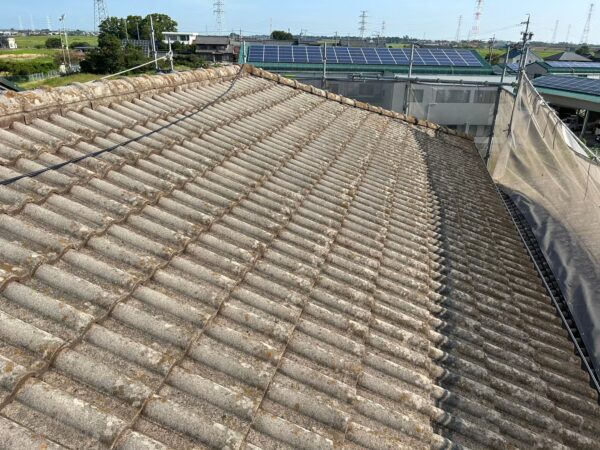 春日井市にて屋根修理と外壁・屋根塗装のメンテナンス工事の施工前写真
