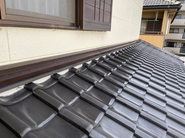 春日井市にて漆喰工事・ポリカーボネート屋根の交換の施工後写真